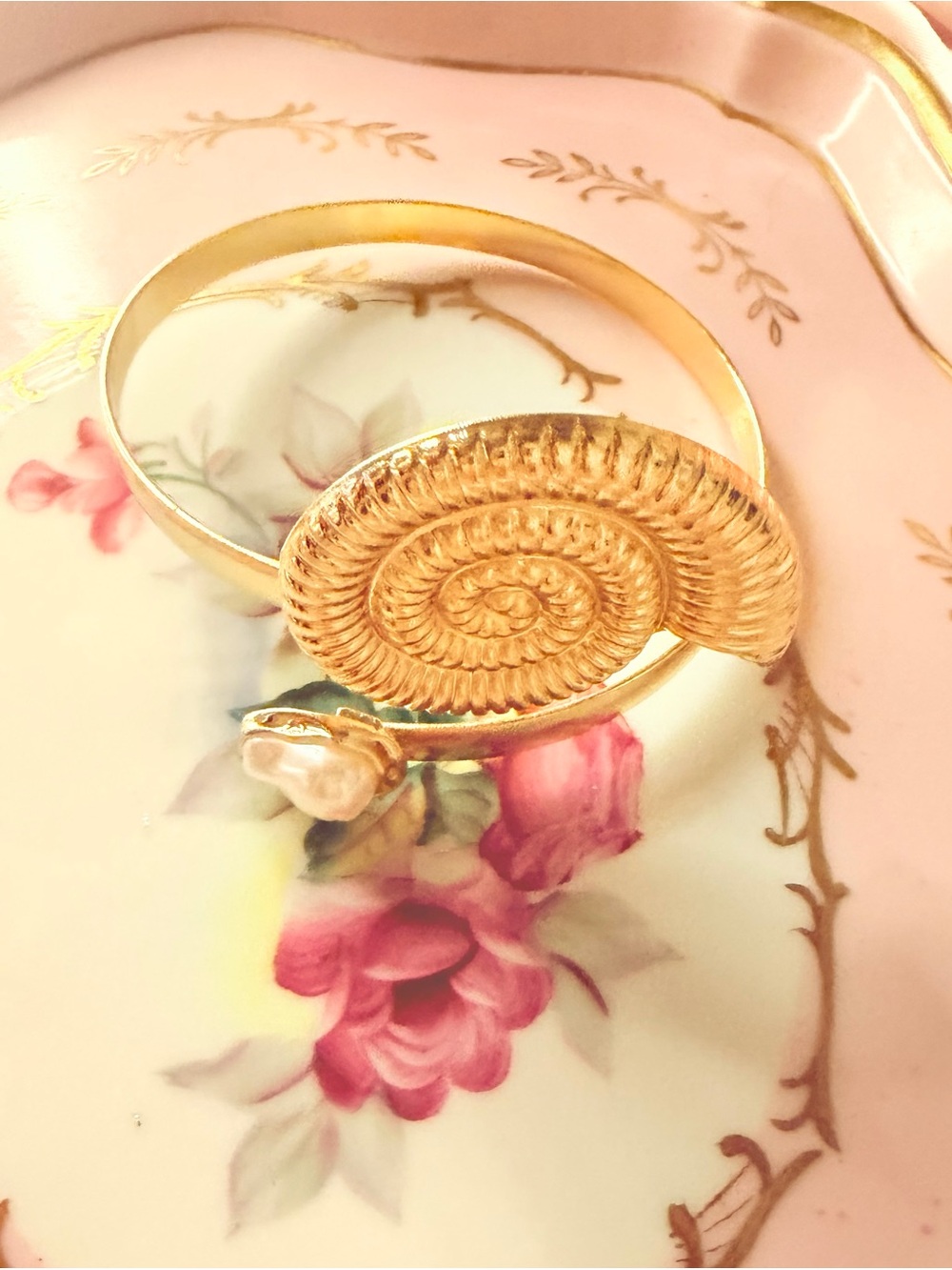 Gold Shell Spiral Bangle Bracelet with Pearl Accent